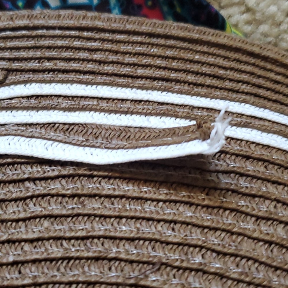 Sun hat - Picture 4 of 4